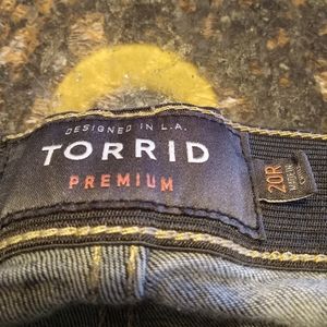 Torrid Sky High Skinny Jeans sz 20